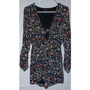 Macy's floral Romper, size Medium, colorful